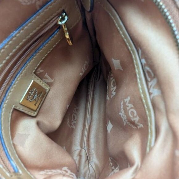 MCM Visetos Pebbled Leather Crossbody Bag - Picture 2 of 7